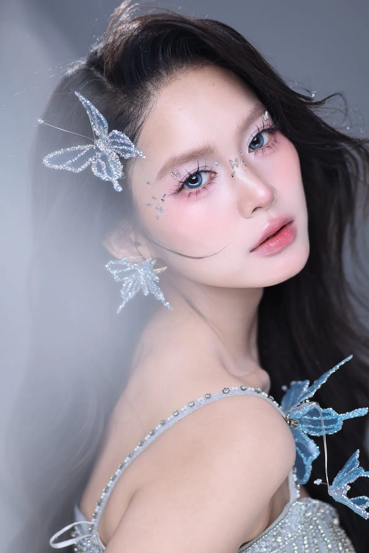 Detailed editorial beauty makeup